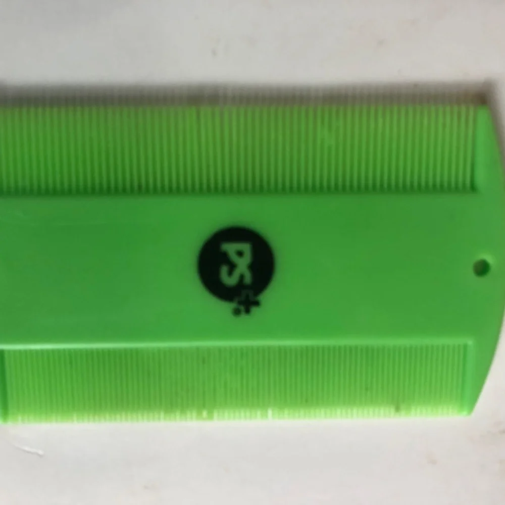 PET GROOMING TOOLS lot of 4 --Twinco, Hartz, Pet suppy+